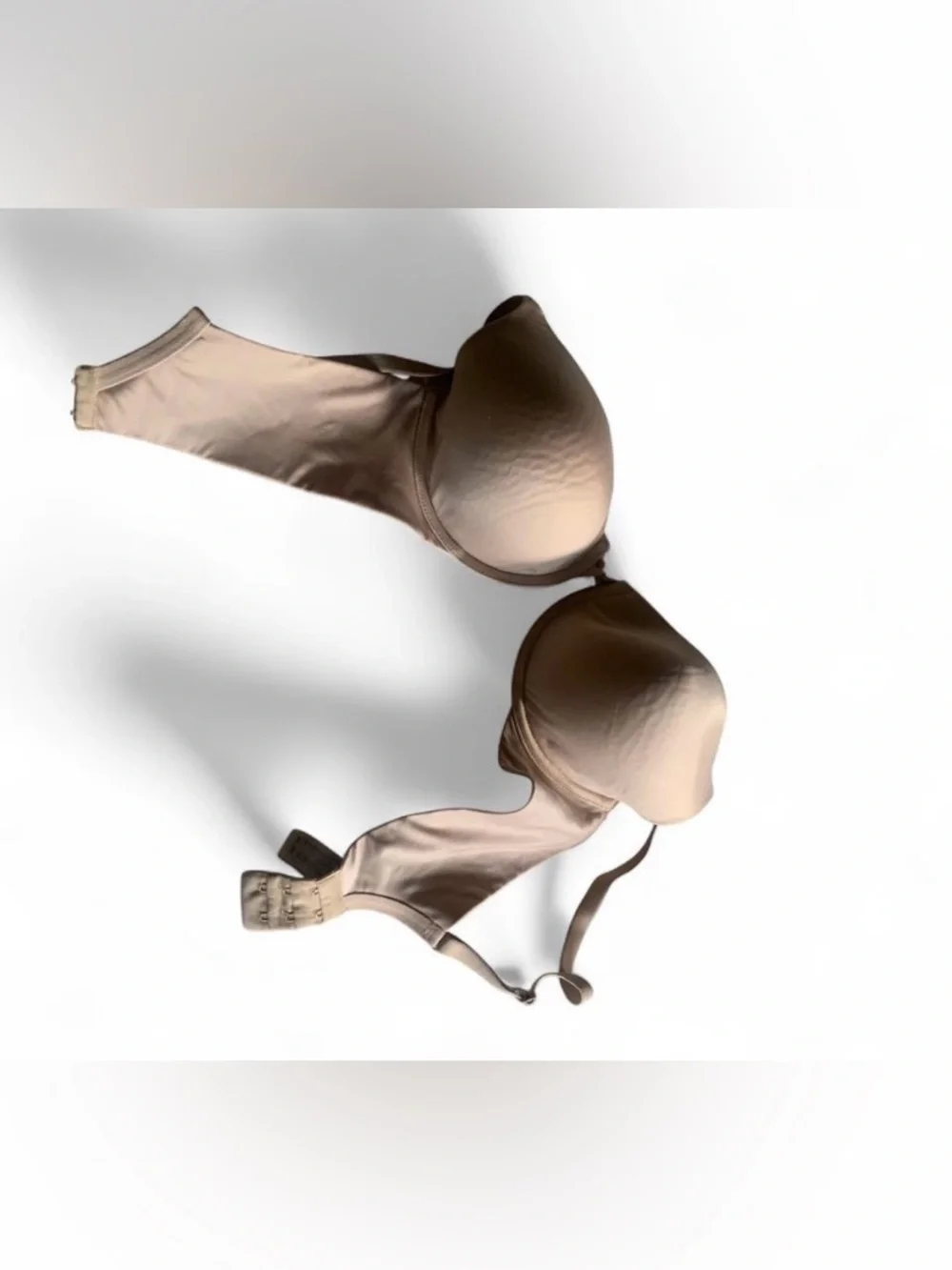 💕 Wacoal nude push up bra Size 36C underwire padded